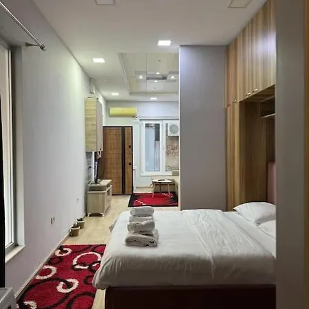 Urban Oasis 1 * Τίρανα